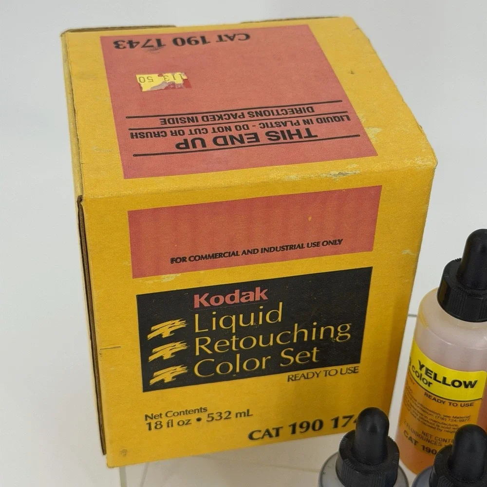Vintage KODAK LIQUID RETOUCHING COLOR SET w/ Instruction Sheet